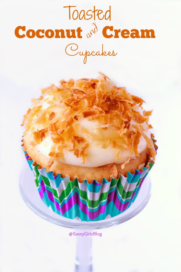 Toasted Creamy Coconut Cupcakes | Sassy Girlz Blog